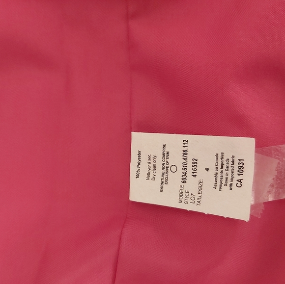 Melanie- Lyne out fit Size 4 - Picture 6 of 10